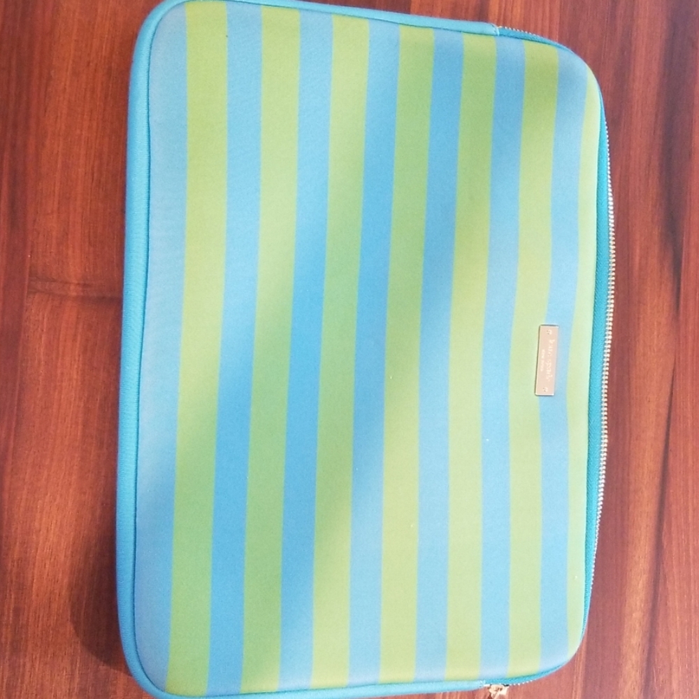 Laptop Case - image 1